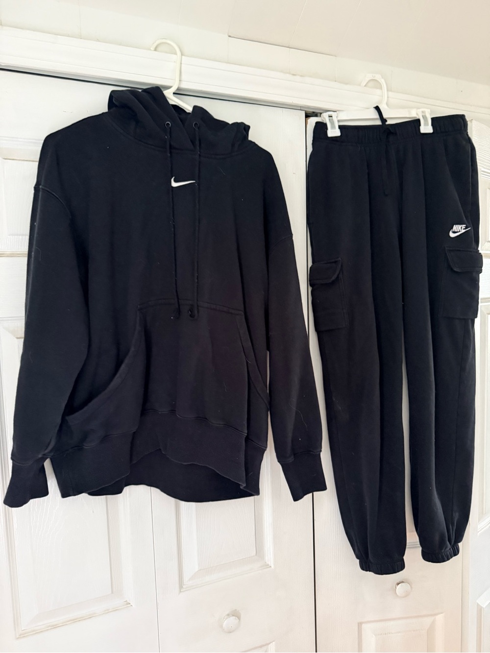 Nike Black Hoodie & Cargo Jogger Set